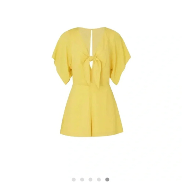 Louna Mustard Tie Romper Yellow Women’s Short Sleeve V-neck Size S - Picture 3 of 11